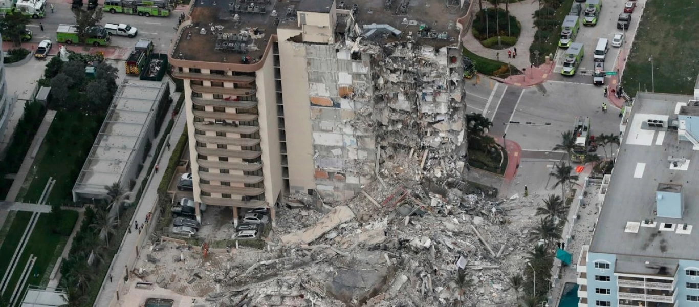 Μαϊάμι: Τουλάχιστον ένας νεκρός και 99 αγνοούμενοι από την κατάρρευση του 12οροφου κτηρίου (βίντεο)